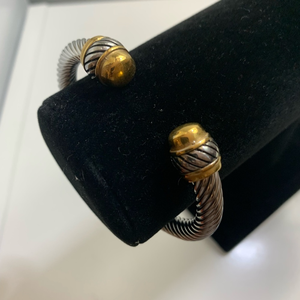 Elegant Gold and Silver Women's Bracelet